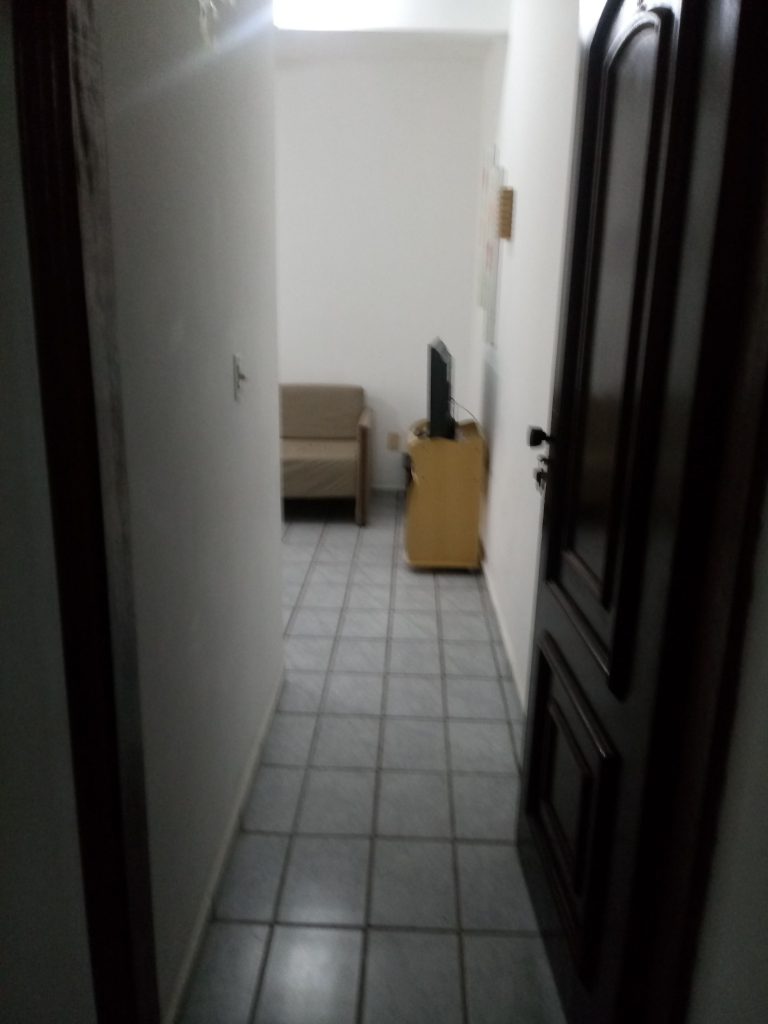 Apartamento Nº 05 (1º andar)