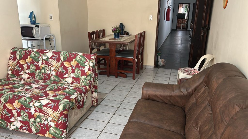 Apartamento Nº 03 (1º andar)